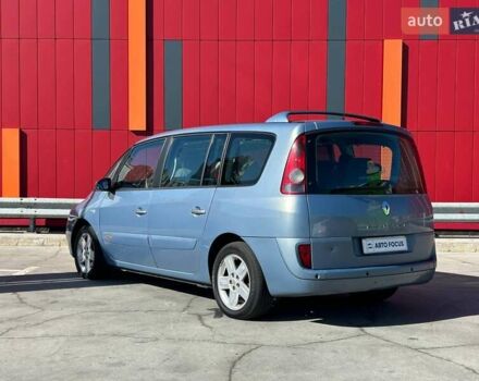 Серый Рено Эспейс, объемом двигателя 2.19 л и пробегом 452 тыс. км за 5490 $, фото 4 на Automoto.ua