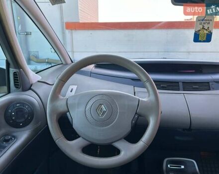 Серый Рено Эспейс, объемом двигателя 2.19 л и пробегом 452 тыс. км за 5490 $, фото 12 на Automoto.ua
