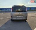 Серый Рено Эспейс, объемом двигателя 2.19 л и пробегом 339 тыс. км за 6700 $, фото 19 на Automoto.ua