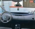 Серый Рено Эспейс, объемом двигателя 2.19 л и пробегом 452 тыс. км за 5490 $, фото 13 на Automoto.ua