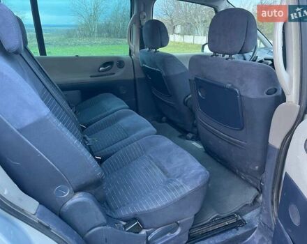 Серый Рено Эспейс, объемом двигателя 2.2 л и пробегом 212 тыс. км за 3800 $, фото 21 на Automoto.ua