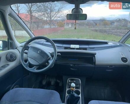 Серый Рено Эспейс, объемом двигателя 2.2 л и пробегом 212 тыс. км за 3800 $, фото 14 на Automoto.ua