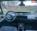 Серый Рено Эспейс, объемом двигателя 2.2 л и пробегом 212 тыс. км за 3100 $, фото 14 на Automoto.ua