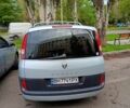 Серый Рено Эспейс, объемом двигателя 2.2 л и пробегом 255 тыс. км за 4700 $, фото 2 на Automoto.ua