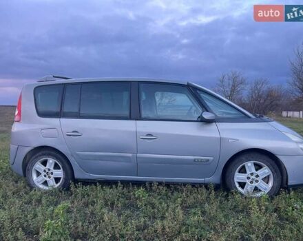 Серый Рено Эспейс, объемом двигателя 2.2 л и пробегом 212 тыс. км за 3800 $, фото 5 на Automoto.ua