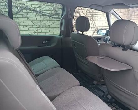 Серый Рено Эспейс, объемом двигателя 2.19 л и пробегом 360 тыс. км за 3700 $, фото 10 на Automoto.ua