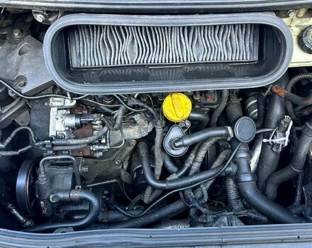 Серый Рено Эспейс, объемом двигателя 1.9 л и пробегом 280 тыс. км за 4800 $, фото 1 на Automoto.ua