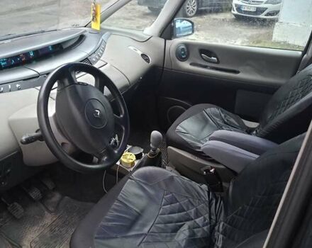 Сірий Рено Еспейс, об'ємом двигуна 2.2 л та пробігом 180 тис. км за 5000 $, фото 4 на Automoto.ua