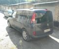 Рено Эспейс 2004 в Киеве на Automoto.ua Серый Рено Эспейс, объемом двигателя 2 л и пробегом 288 тыс. км за 4200 $, фото 3 на Automoto.ua