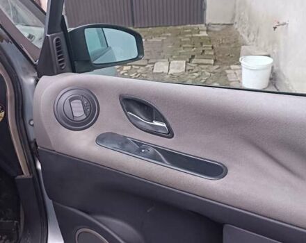 Серый Рено Эспейс, объемом двигателя 2.19 л и пробегом 360 тыс. км за 3700 $, фото 38 на Automoto.ua