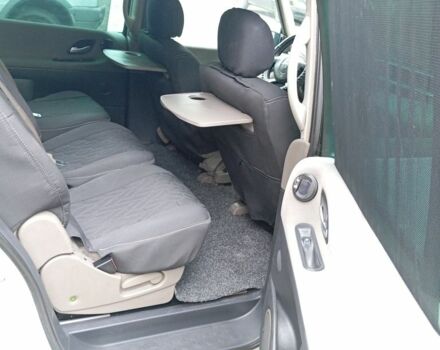 Сірий Рено Еспейс, об'ємом двигуна 3 л та пробігом 300 тис. км за 3400 $, фото 7 на Automoto.ua