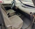 Рено Эспейс 2004 в Харькове на Automoto.ua Серый Рено Эспейс, объемом двигателя 2 л и пробегом 250 тыс. км за 4700 $, фото 10 на Automoto.ua