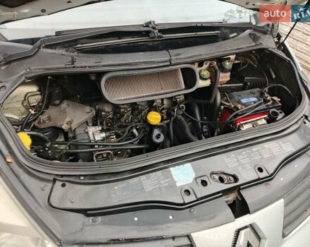 Сірий Рено Еспейс, об'ємом двигуна 1.87 л та пробігом 331 тис. км за 5500 $, фото 22 на Automoto.ua