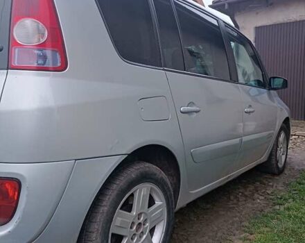 Серый Рено Эспейс, объемом двигателя 2.19 л и пробегом 360 тыс. км за 3700 $, фото 25 на Automoto.ua