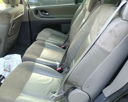 Серый Рено Эспейс, объемом двигателя 2.2 л и пробегом 300 тыс. км за 3000 $, фото 6 на Automoto.ua