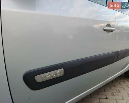 Сірий Рено Еспейс, об'ємом двигуна 1.87 л та пробігом 331 тис. км за 5500 $, фото 5 на Automoto.ua