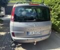 Серый Рено Эспейс, объемом двигателя 2.2 л и пробегом 275 тыс. км за 1600 $, фото 2 на Automoto.ua