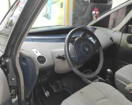 Серый Рено Эспейс, объемом двигателя 1.9 л и пробегом 450 тыс. км за 3500 $, фото 4 на Automoto.ua