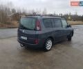 Серый Рено Эспейс, объемом двигателя 2.19 л и пробегом 280 тыс. км за 5300 $, фото 3 на Automoto.ua