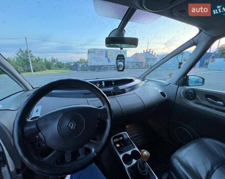 Сірий Рено Еспейс, об'ємом двигуна 1.87 л та пробігом 336 тис. км за 3350 $, фото 11 на Automoto.ua