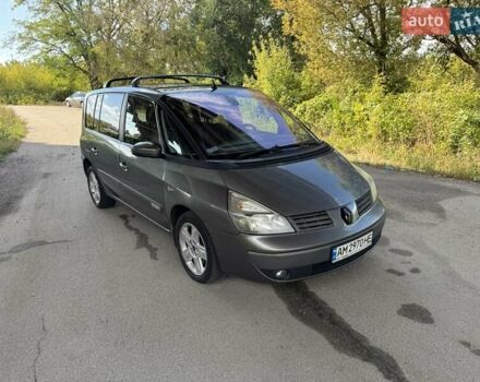 Сірий Рено Еспейс, об'ємом двигуна 1.87 л та пробігом 330 тис. км за 4499 $, фото 16 на Automoto.ua