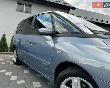 Серый Рено Эспейс, объемом двигателя 2 л и пробегом 228 тыс. км за 6750 $, фото 24 на Automoto.ua