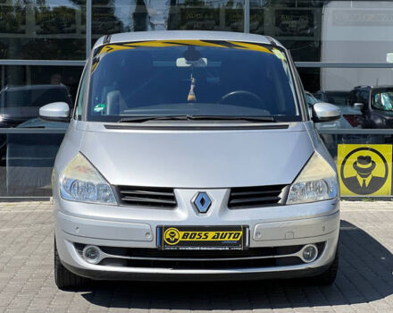 Серый Рено Эспейс, объемом двигателя 2.2 л и пробегом 285 тыс. км за 5500 $, фото 1 на Automoto.ua