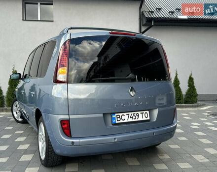 Серый Рено Эспейс, объемом двигателя 2 л и пробегом 228 тыс. км за 6750 $, фото 42 на Automoto.ua