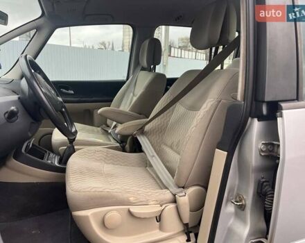 Сірий Рено Еспейс, об'ємом двигуна 2 л та пробігом 223 тис. км за 4990 $, фото 7 на Automoto.ua