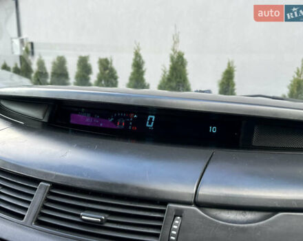 Серый Рено Эспейс, объемом двигателя 2 л и пробегом 228 тыс. км за 6750 $, фото 67 на Automoto.ua