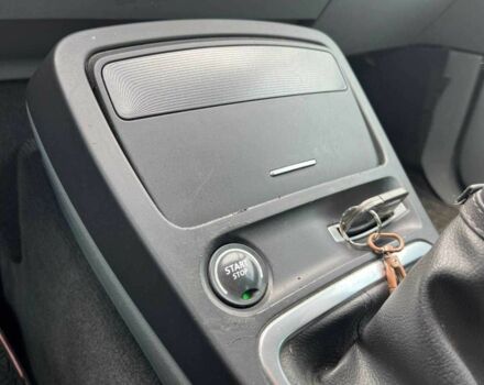 Серый Рено Эспейс, объемом двигателя 2 л и пробегом 204 тыс. км за 5790 $, фото 21 на Automoto.ua