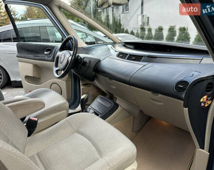 Серый Рено Эспейс, объемом двигателя 2 л и пробегом 228 тыс. км за 6750 $, фото 66 на Automoto.ua