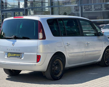 Серый Рено Эспейс, объемом двигателя 2.2 л и пробегом 285 тыс. км за 5500 $, фото 6 на Automoto.ua