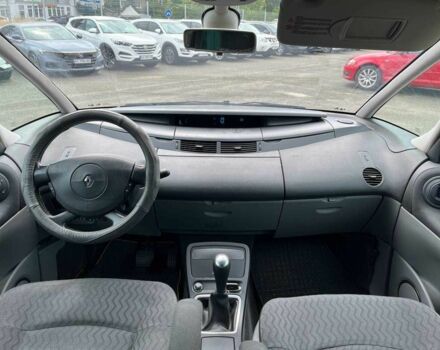 Серый Рено Эспейс, объемом двигателя 2 л и пробегом 204 тыс. км за 5790 $, фото 12 на Automoto.ua