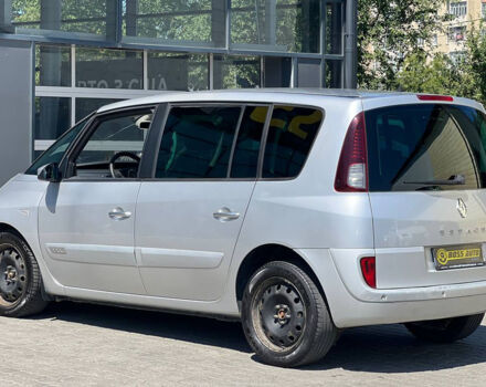 Серый Рено Эспейс, объемом двигателя 2.2 л и пробегом 285 тыс. км за 5500 $, фото 4 на Automoto.ua