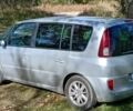 Серый Рено Эспейс, объемом двигателя 2 л и пробегом 270 тыс. км за 6000 $, фото 3 на Automoto.ua