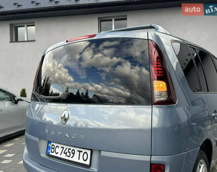 Серый Рено Эспейс, объемом двигателя 2 л и пробегом 228 тыс. км за 6750 $, фото 37 на Automoto.ua