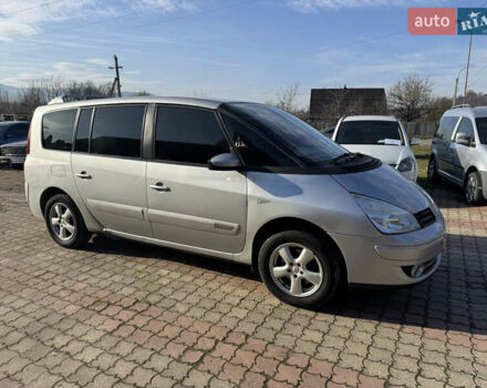 Сірий Рено Еспейс, об'ємом двигуна 1.87 л та пробігом 260 тис. км за 5200 $, фото 3 на Automoto.ua