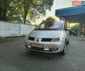 Сірий Рено Еспейс, об'ємом двигуна 2 л та пробігом 205 тис. км за 7300 $, фото 1 на Automoto.ua