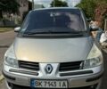 Сірий Рено Еспейс, об'ємом двигуна 2 л та пробігом 260 тис. км за 6300 $, фото 1 на Automoto.ua