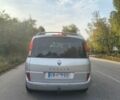 Серый Рено Эспейс, объемом двигателя 2 л и пробегом 288 тыс. км за 6200 $, фото 1 на Automoto.ua