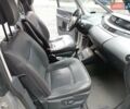 Сірий Рено Еспейс, об'ємом двигуна 2 л та пробігом 350 тис. км за 7000 $, фото 3 на Automoto.ua