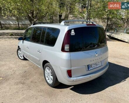Сірий Рено Еспейс, об'ємом двигуна 2 л та пробігом 201 тис. км за 7300 $, фото 6 на Automoto.ua