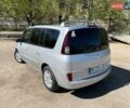 Сірий Рено Еспейс, об'ємом двигуна 2 л та пробігом 201 тис. км за 7300 $, фото 6 на Automoto.ua