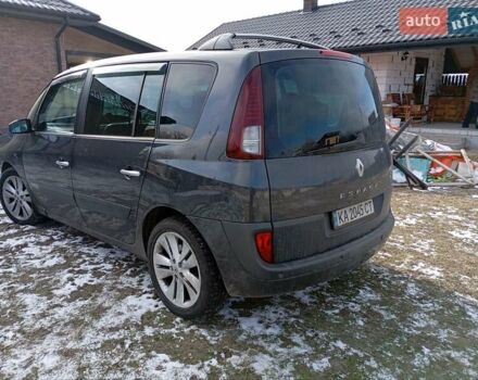 Серый Рено Эспейс, объемом двигателя 2 л и пробегом 273 тыс. км за 7699 $, фото 5 на Automoto.ua
