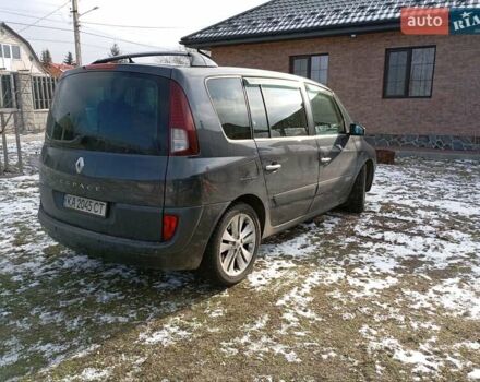 Серый Рено Эспейс, объемом двигателя 2 л и пробегом 273 тыс. км за 7699 $, фото 4 на Automoto.ua