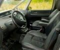 Серый Рено Эспейс, объемом двигателя 2 л и пробегом 302 тыс. км за 7500 $, фото 3 на Automoto.ua