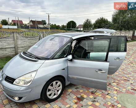 Серый Рено Эспейс, объемом двигателя 2 л и пробегом 311 тыс. км за 6800 $, фото 8 на Automoto.ua