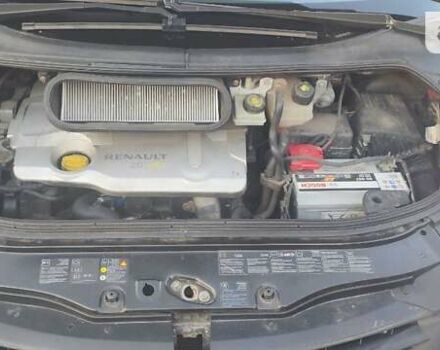 Серый Рено Эспейс, объемом двигателя 2 л и пробегом 273 тыс. км за 7699 $, фото 22 на Automoto.ua