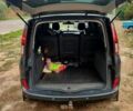 Сірий Рено Еспейс, об'ємом двигуна 2 л та пробігом 220 тис. км за 8299 $, фото 5 на Automoto.ua